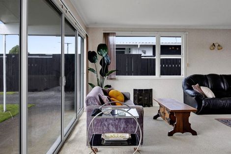 Photo of property in 22 Tukapa Street, Westown, New Plymouth, 4310