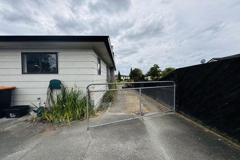 Photo of property in 50 Hillcrest Drive, Kelvin Grove, Palmerston North, 4414