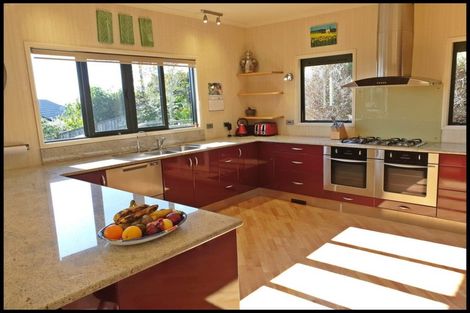 Photo of property in 27a Shelter Grove, Frankleigh Park, New Plymouth, 4310