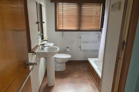 Photo of property in 76 Storey Avenue, Forest Lake, Hamilton, 3200