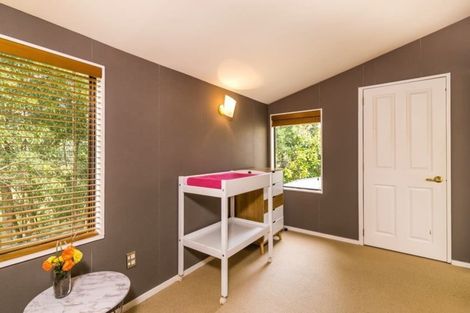Photo of property in 2/9 Titoki Avenue, Waipahihi, Taupo, 3330