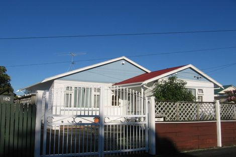 Photo of property in 180 Knights Road, Hutt Central, Lower Hutt, 5011