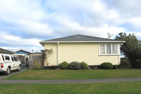 Photo of property in 36 Fraser Drive, Feilding, 4702