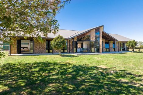 Photo of property in 450 Fencourt Road, Cambridge, Hamilton, 3493