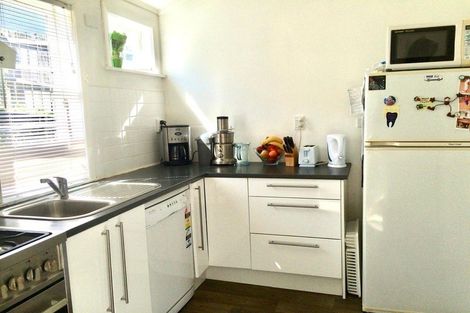 Photo of property in 521 Adelaide Road, Berhampore, Wellington, 6023