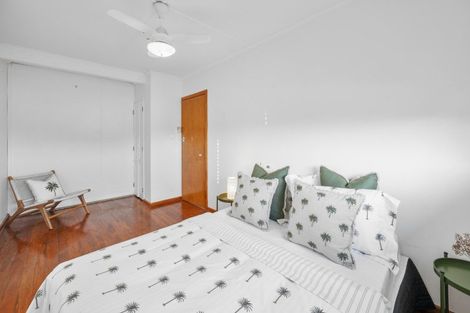 Photo of property in 14 Le Quesne Road, Bay View, Napier, 4104