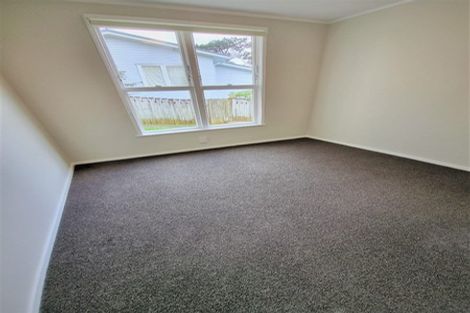 Photo of property in 53 Taurus Crescent, Beach Haven, Auckland, 0626