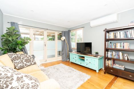 Photo of property in 4 Williams Place, Fairfield, Hamilton, 3214