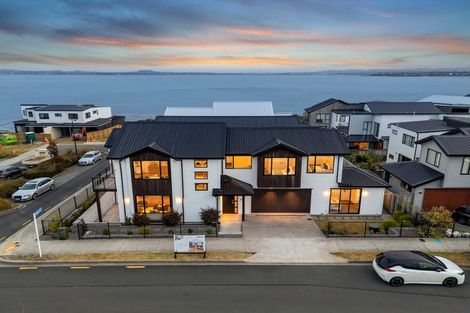 Photo of property in 1 Turbine Way, Hobsonville, Auckland, 0616