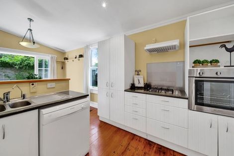 Photo of property in 47 Doralto Road, Frankleigh Park, New Plymouth, 4310