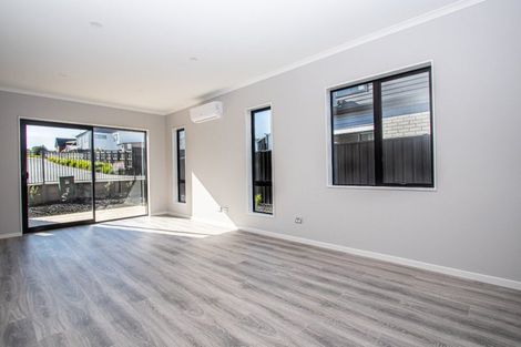 Photo of property in 8/15 Onukutara Place, Huntington, Hamilton, 3281