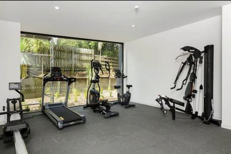 Photo of property in 2-06/424 Maunganui Road, Mount Maunganui, 3116