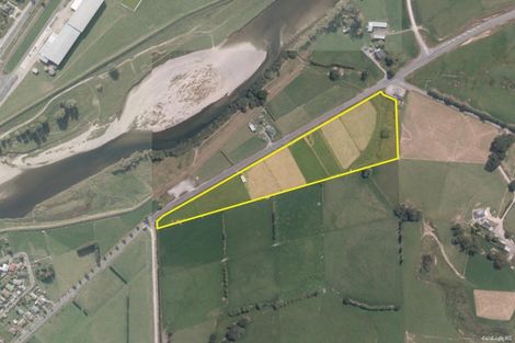 Photo of property in 28 Old Coach Road, Mataura, 9772