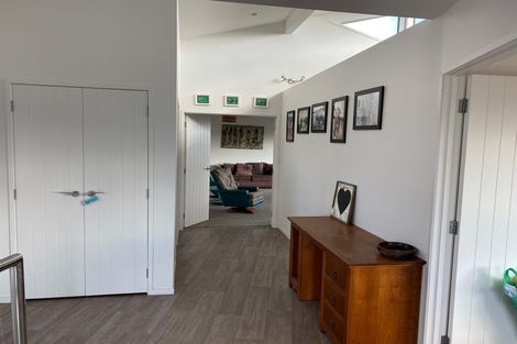 Photo of property in 170 Pukehina Parade, Pukehina, Te Puke, 3189