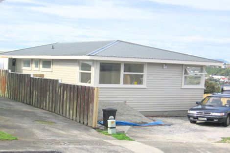 Photo of property in 13 Lenox Grove, Johnsonville, Wellington, 6037