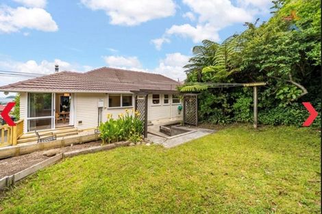 Photo of property in 27 Magnolia Grove, Maungaraki, Lower Hutt, 5010