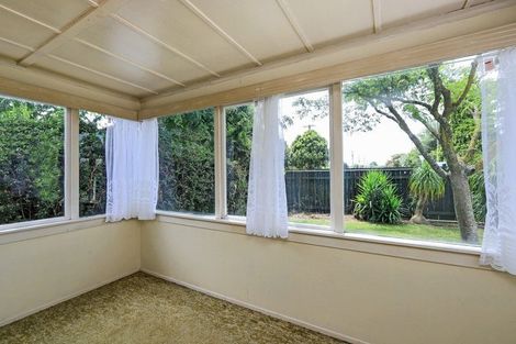 Photo of property in 1015 Heretaunga Street East, Parkvale, Hastings, 4122