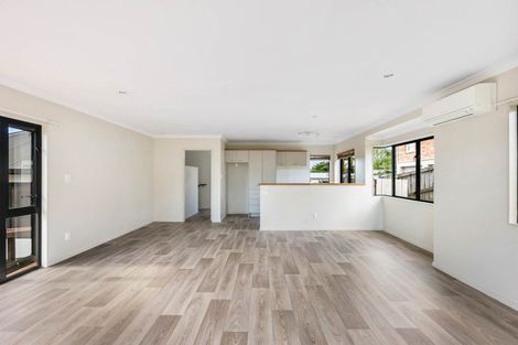 Photo of property in 8a Stembridge Avenue, Pukekohe, 2120