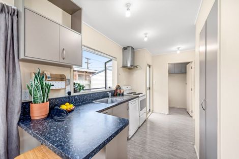 Photo of property in 2 Guiness Street, Avalon, Lower Hutt, 5011