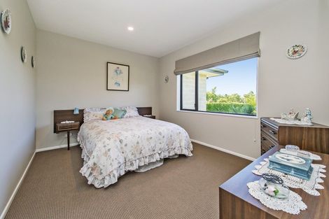 Photo of property in 76 Stott Drive, Darfield, 7571