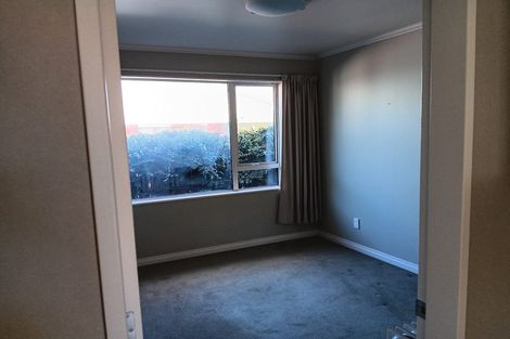 Photo of property in 187 The Parade, Island Bay, Wellington, 6023