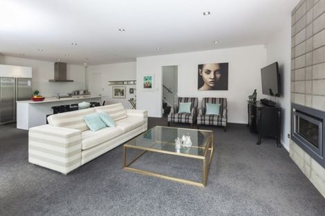 Photo of property in 34 Kilmarnock Street, Riccarton, Christchurch, 8011