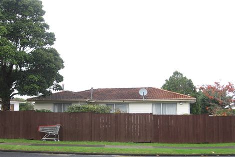 Photo of property in 207 Gills Road, Half Moon Bay, Auckland, 2014