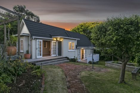 Photo of property in 88 Britomart Street, Berhampore, Wellington, 6023