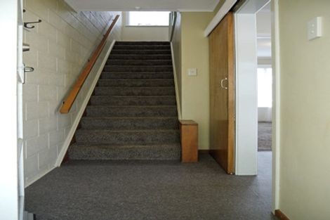 Photo of property in Oberon Flats, 48a Merton Street, Trentham, Upper Hutt, 5018