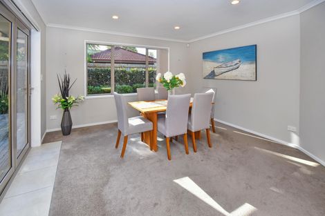 Photo of property in 19a Chippewa Place, Conifer Grove, Takanini, 2112