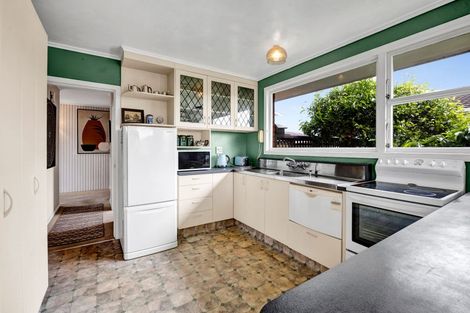 Photo of property in 22 Tukapa Street, Westown, New Plymouth, 4310