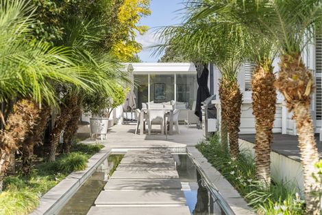 Photo of property in 306 Jervois Road, Herne Bay, Auckland, 1011