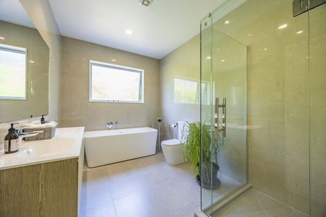 Photo of property in 67 Matua Road, Huapai, Kumeu, 0810