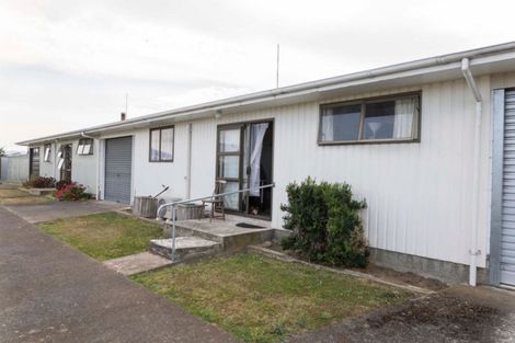 Photo of property in 2/28 Miller Street, Dannevirke, 4930