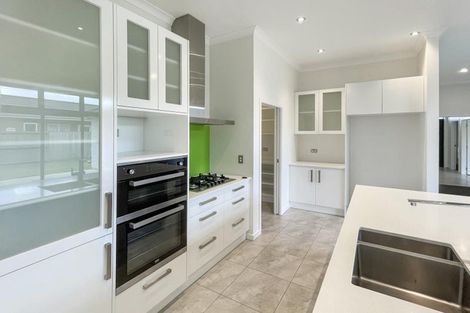 Photo of property in 16 Helen June Avenue, Flagstaff, Hamilton, 3210