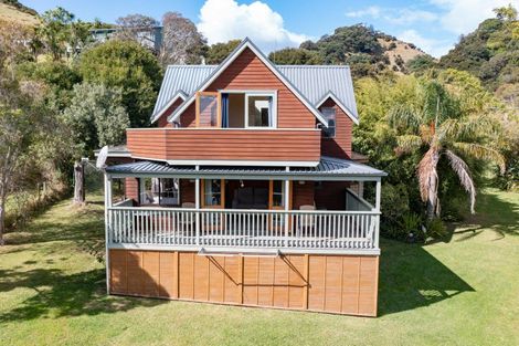 Photo of property in 15 Irishtown Road, Kuaotunu, Whitianga, 3592