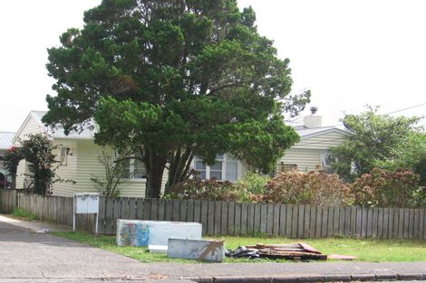 Photo of property in 18 Vanguard Road, Kelston, Auckland, 0602