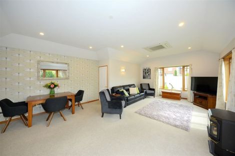 Photo of property in 244b Withells Road, Avonhead, Christchurch, 8042