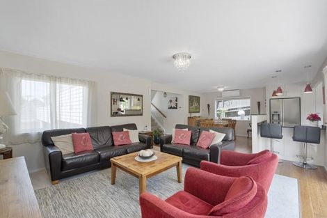 Photo of property in 2/44 Richmond Avenue, Northcote Point, Auckland, 0627