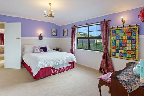 Photo of property in 7 River Glade, Waikanae, 5036