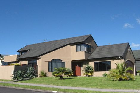 Photo of property in 1 Idris Court, The Gardens, Auckland, 2105