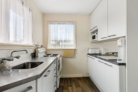 Photo of property in 2/17 Torrens Road, Hillmorton, Christchurch, 8024