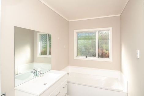 Photo of property in 14 Paraone Road, Tamarau, Gisborne, 4010