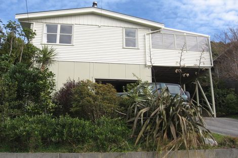 Photo of property in 28 Voltaire Street, Karori, Wellington, 6012