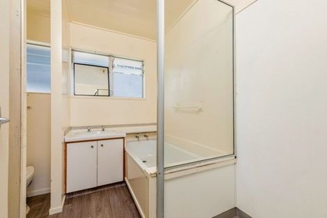 Photo of property in 8/23b Hillsborough Road, Hillsborough, Auckland, 1042