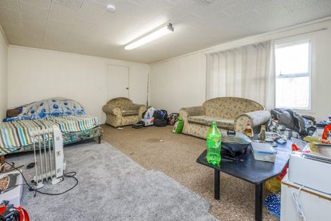 Photo of property in 33 Bunnythorpe Road, Papakura, 2110