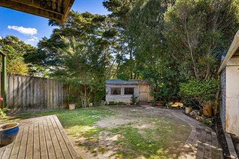 Photo of property in 49a Brian Crescent, Stanmore Bay, Whangaparaoa, 0932