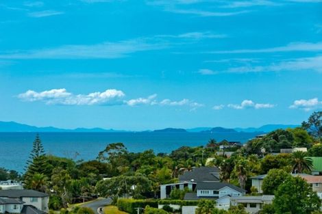 Photo of property in 17 Nigel Road, Browns Bay, Auckland, 0630