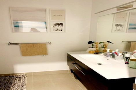 Photo of property in 9/20 Trent Street, Island Bay, Wellington, 6023