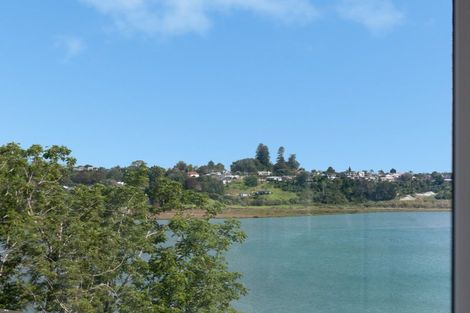 Photo of property in 99b Eighth Avenue, Tauranga, 3110